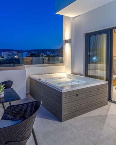 JM_SUITES_ROOM_104_00012